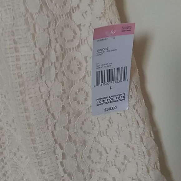 NWT Bongo Lace Shorts, Juniors Sz L - Picture 2 of 3